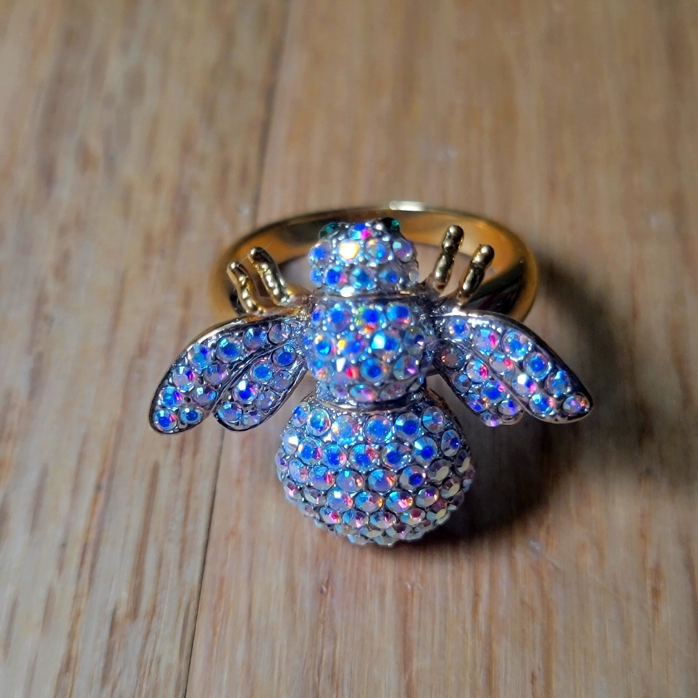 Rare joan rivers bee ring
